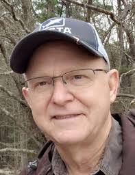 Darius Aiken's Instagram, Twitter & Facebook