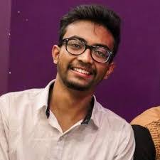 Sameera Hashmi's Instagram, Twitter & Facebook