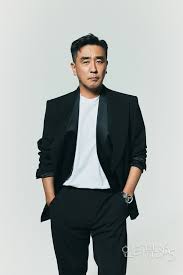 인터뷰365] 류승룡 “나를 지탱해준 은사의 한마디, 너는 늦게 피는 꽃이다“ - 인터뷰365 - 대한민국 인터넷대상 최우수상