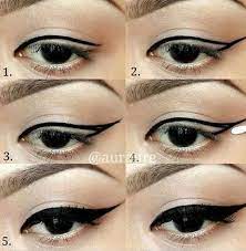 Consigue el delineado ideal para unos ojos almendrados paso a paso. Belleza En Abundancia Delineado De Ojos Paso A Paso