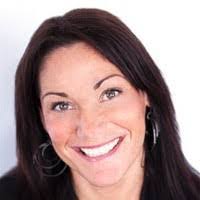 Laura Epperson's Instagram, Twitter & Facebook