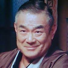 2008年からは辻萬長、栗田桃子が父娘役を演じ（鵜山仁演出）、第8回朝日舞台芸術賞 寺山修司賞（栗田桃子）、第45回紀伊國屋演劇賞 個人賞（栗田桃子）を受賞。2015年7月には通算500回上演を達成。 また、2004年に映画化（黒木和雄監督） 。 è¾» è¬é•· ä¿³å„ªãƒ¡ãƒ¢