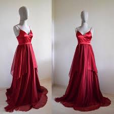 Последние твиты от pinterest (@pinterest). Fairy Tail Silk Chiffon Crimson Maxi Dress In Spaghetti Etsy Sweetheart Dress Silk Chiffon Ball Gown Dresses