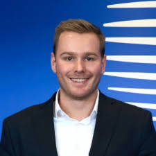 Bence Dániel KOVÁCS