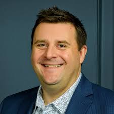 Chris Merkel's Instagram, Twitter & Facebook