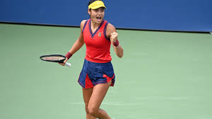 While her mother is chinese and her father romanian, . Us Open 2021 Emma Raducanu Through To R3 Defeats Zhang Shuai