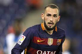 En son ernesto valverde ernesto valverde, simao sabrosa, ivan de la peña, oscar garcia ve coutinho gibi oyuncular. Fc Barcelona Valverde Will Aleix Vidal Abgeben Ein Interessent Steht Schon Bereit