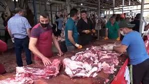 Kurban Telasi Sosyal Mesafeyi Unutturdu