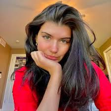 Hailey Rozanski (@Haileyrozanski)