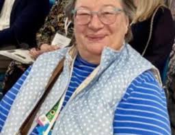 Wendy reads her favourite bit from her book (Somebody I used to know) about  Billy the cat