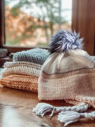 Knitted hat patterns can vary in their complexity, from simple beanies and toques, to complex lace slouches and cloches. Knitting Pattern For A Double Brim Ear Flap Hat Candyloucreations