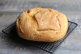 Il y a pain maison et il y a pain maison digne d'une boulangerie. Recette De Pain Maison En Cocotte