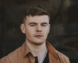 Round Up: A Country Club Night