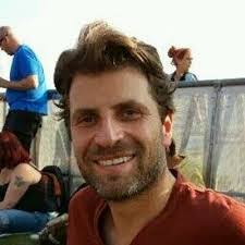 Elliott Graff's Instagram, Twitter & Facebook