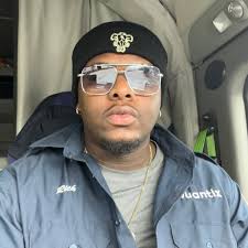 Jr Jacobs (@jr.jacobs.9) • Facebook