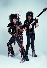 Motley Crue Too Young To Fall In Love Lyrics Nikki Sixx And Mick Mars Of Motley Crue Usa 1984 Nikki Sixx Motley Crue Mick Mars