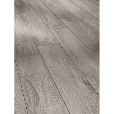 Direkt von deutschlands handwerkerportal nr. Parador Laminatboden Classic 1050 Eiche Lichtgrau Landhausdiele V Fuge Kaufen Bei Obi