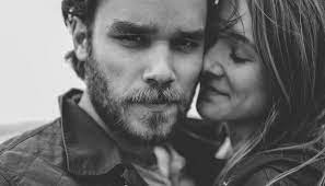 Besides asking for your picture, there are other factors that can tell you if he likes you, like his attention, smile, and the way he treats you. 12 Compliments Men Go Absolutely Crazy For Ask Claire Casey