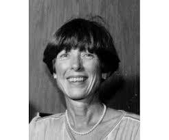 Carolyn Nicely's Instagram, Twitter & Facebook