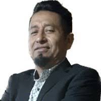 Fanny Diaz's Instagram, Twitter & Facebook