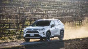 The base rav4 looks great in our eyes too: Toyota S Rav4 Goes Back To Its 4x4 Roots