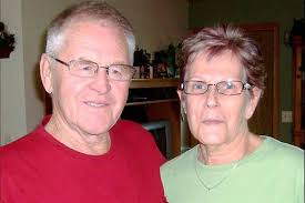 Foster grandparent program reaches out to kids