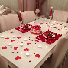 İsteğe bağlı olarak, romantik bir menüde ana yemek olarak servis edilen bir dilim pişmiş et veya balık eklenebilir. 14 Subat Sevgililer Gunu Icin Romantik Yemek Masasi Dekordiyon Yildonumu Surprizi Yildonumu Fikirleri Sevgililer Gunu Fikirleri