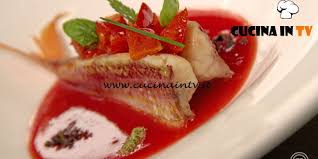 There are many different variations of this sauce, from light broths, to thick tomato based sauces. Masterchef 7 Triglia Alla Pizzaiola Ricetta Antonino Cannavacciuolo Cucina In Tv Le Ricette Scritte Dei Programmi Di Cucina Ricette Triglie Antipasti