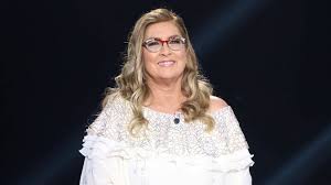 Figlia scomparsa nel 1994: Caso Ylenia, Romina Power rilancia: «Indagini confuse, continuo a cercarla» | blue News