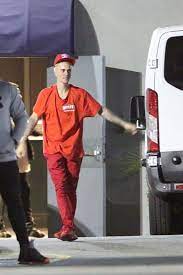 Looklive Discover Buy Latest Fashion Justin Bieber Fashion Nike Kaishi