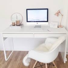 Blogger Arbeitsplatz Schreibtisch Workplace Ikea Eames Style Stuhl Imac Apple Wohnen Zimmer Tumblr Zimmer Einrichtung
