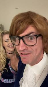 Felicity Shagwell, you look a lot more blonde in your movie baby! #aus...