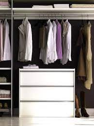 Die sachen aus der reinigung hängst du in den schrank gegenüber der treppe. Schrank Oder Schrankchen Bild 12 Kleiderschrank Begehbarer Kleiderschrank Schrank