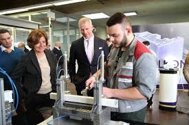 From wikimedia commons, the free media repository. Minister President Malu Dreyer Visits Profine In Pirmasens Kommerling