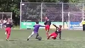 C'est le plus grand atout d'anderlecht. 11 Year Old Rayane Bounida Would Completely Embarrass You On The Pitch Article Bardown