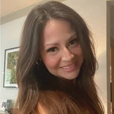 Ruthann Day's Instagram, Facebook & TikTok