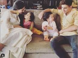 Taimur Inaaya And Sara Ali Khan S Raksha Bandhan Bond Is Way Too Cute See Pics Sara Ali Khan Bollywood Celebrities Celebrity Kids