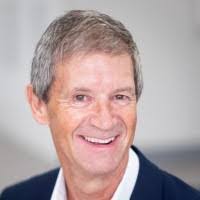 Thomas Barstow's Instagram, Twitter & Facebook