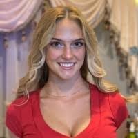 Jenna Bell's Instagram, Twitter & Facebook