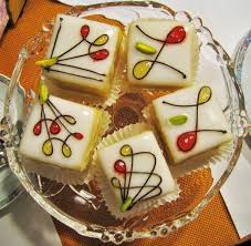 The Easiest Petit Fours Recipe Petit Fours Recipe Easy Melting Chocolate Easy Cake Decorating