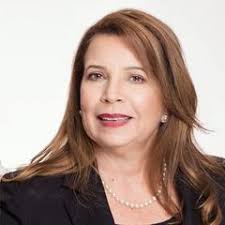 Maribel Cabrera's Instagram, Twitter & Facebook