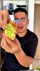 Aguacate Y Una Tortilla Eclipse Aolar