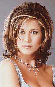 Jennifer aniston ist ein geburtstag! Star Frisuren Jennifer Aniston Gala De Frisuren Haarschnitte Haarschnitt Frisuren