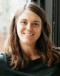 Shana Oconnor's Instagram, Twitter & Facebook