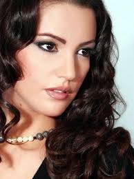 موسوعة الصور الأكثر وضوحا ألبوم صور الفنانة التونسية الجميلة درة رزوق Pretty Face Beauty Fashion Lifestyle
