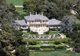 Oprah winfrey sure is proud of her massive montecito, calif., mansion! The Promised Land Of Oprah Winfrey