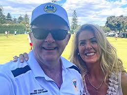 Knox Grammar gave pedophile a reference