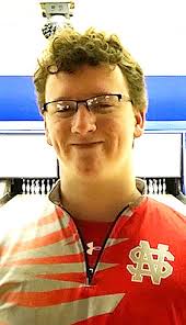 Neymeyer, Larson have the hot hands