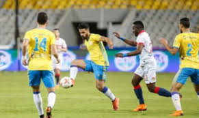 يستضيف إستاد القاهرة الدولي مباراة هامة وقوية تجمع بين فريقي الزمالك ونظيره الإسماعيلي اليوم وذلك ضمن منافسات الجولة الثالثة عشرة من بطولة الدوري المصري لكرة. Ø§Ù„Ø²Ù…Ø§Ù„Ùƒ ÙˆØ§Ù„Ø§Ø³Ù…Ø§Ø¹ÙŠÙ„ÙŠ Ø§Ù„ØªØ´ÙƒÙŠÙ„ Ø§Ù„Ù…ØªÙˆÙ‚Ø¹ Ù„Ù‚Ù…Ø© ÙˆÙ„Ø§Ø¯ Ø§Ù„Ø¹Ù…