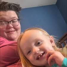 Hi all! As many of you may know, New York Governor Kathy Hochul is  developing a plan to ban cell phones in public schools throughout the  state. I would love to hear